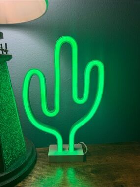 Green Neon Cactus LED Table Lamp